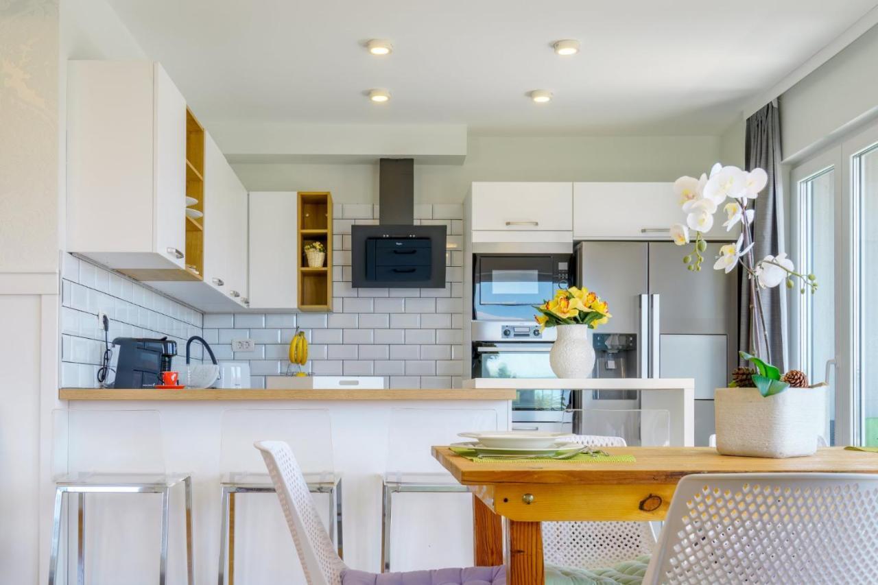 Emilia Lofts Apartment Tucepi